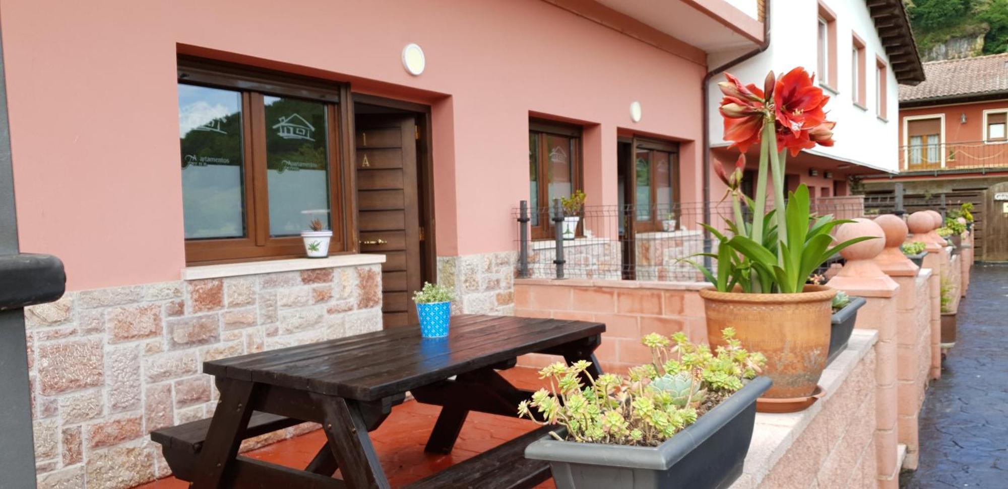 Apartamentos Fermin Onís المظهر الخارجي الصورة
